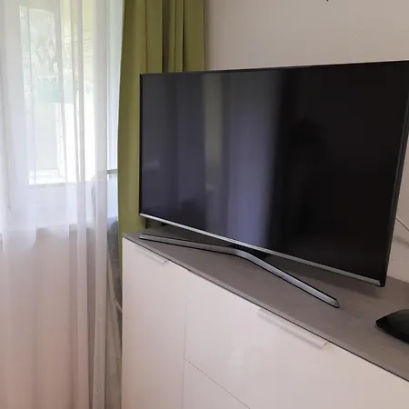 Suello Utcai Vizparti Es Panoramas! On The Waterfront And With Balaton Panorama! *